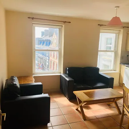 Cobh Apartment 科芙